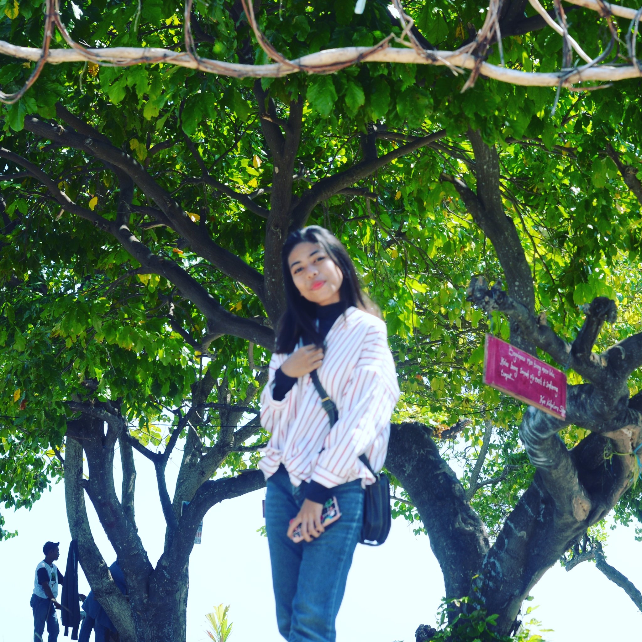 Isdayanti27's profile banner image