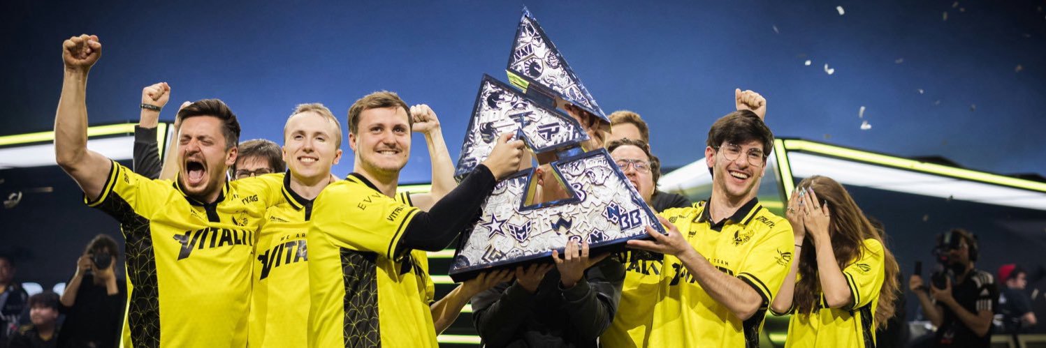 𝚖𝚘𝚜𝚔𝚘. banner