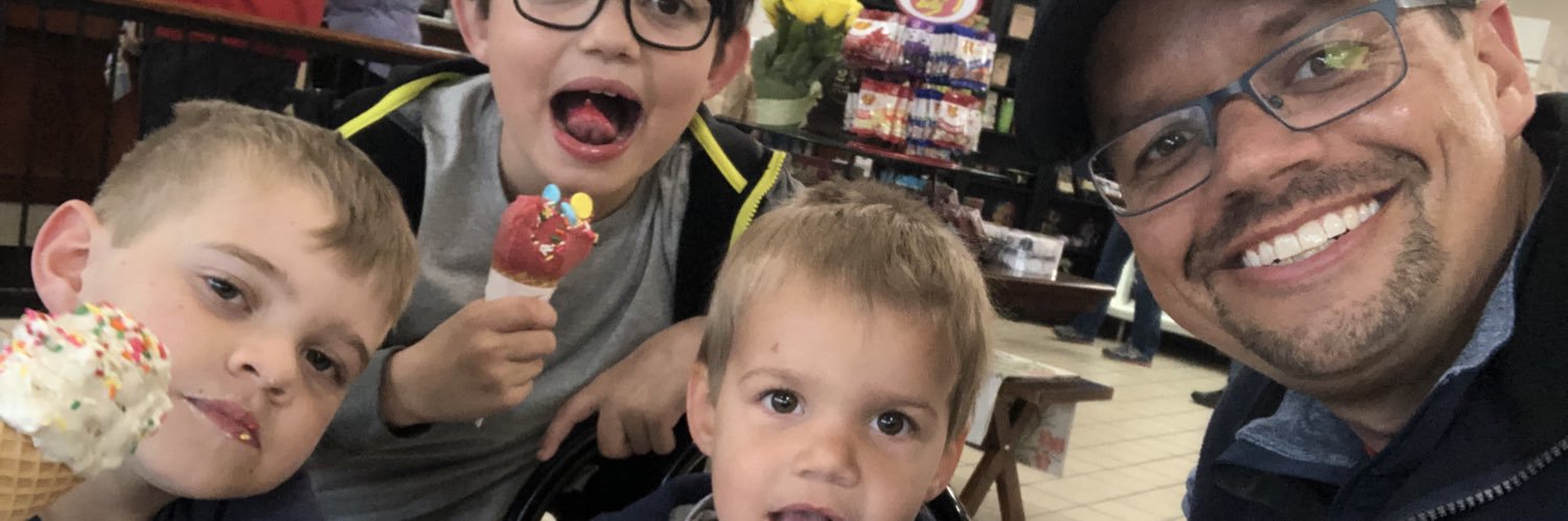 Christopher Cores banner