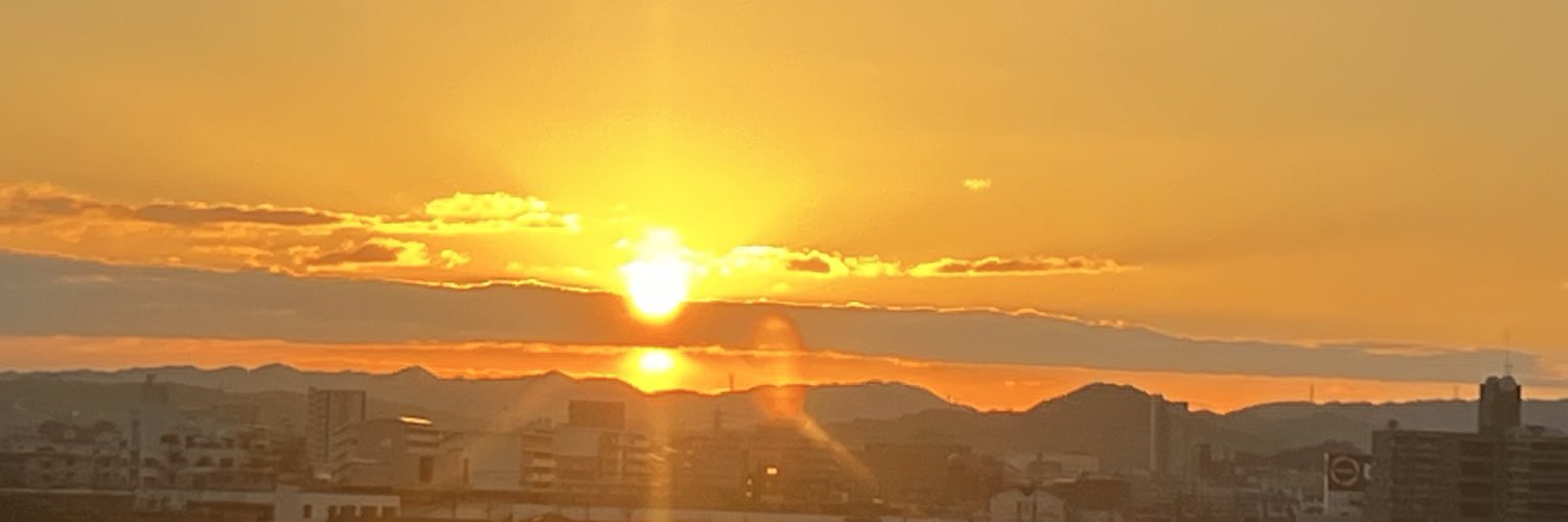datensi3780's profile banner image