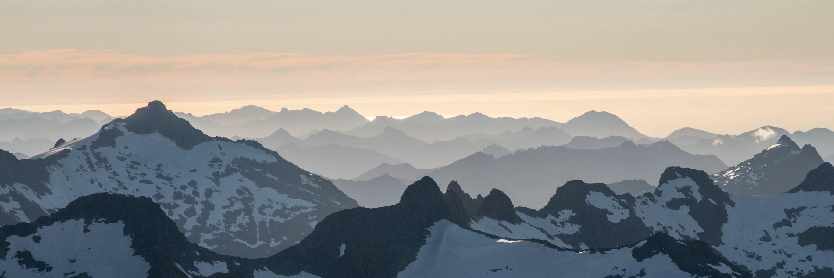 amongmountains&lakes banner