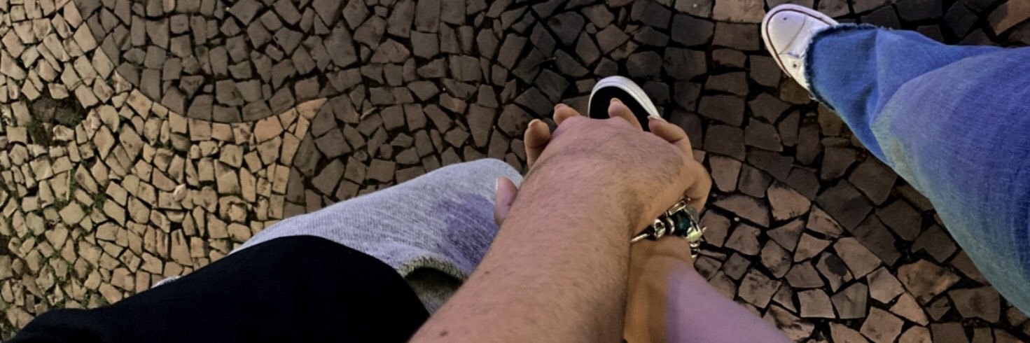 LuhValente__'s profile banner image