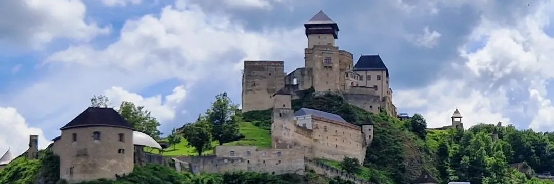 Rafael Vázquez banner