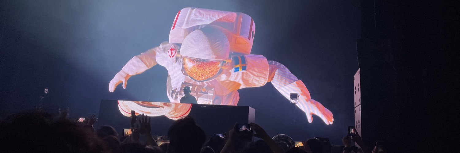 truncate's profile banner image