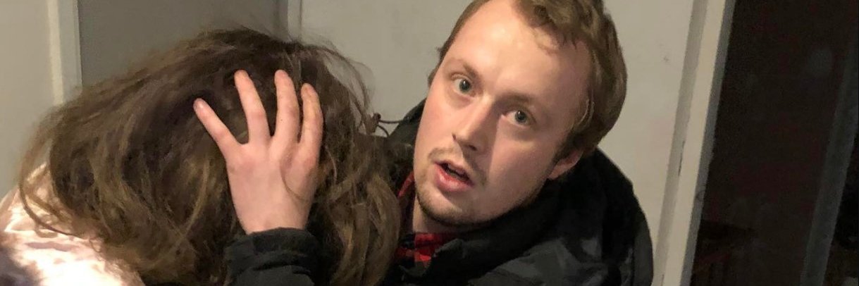 Petja 🧐 𝕏 banner