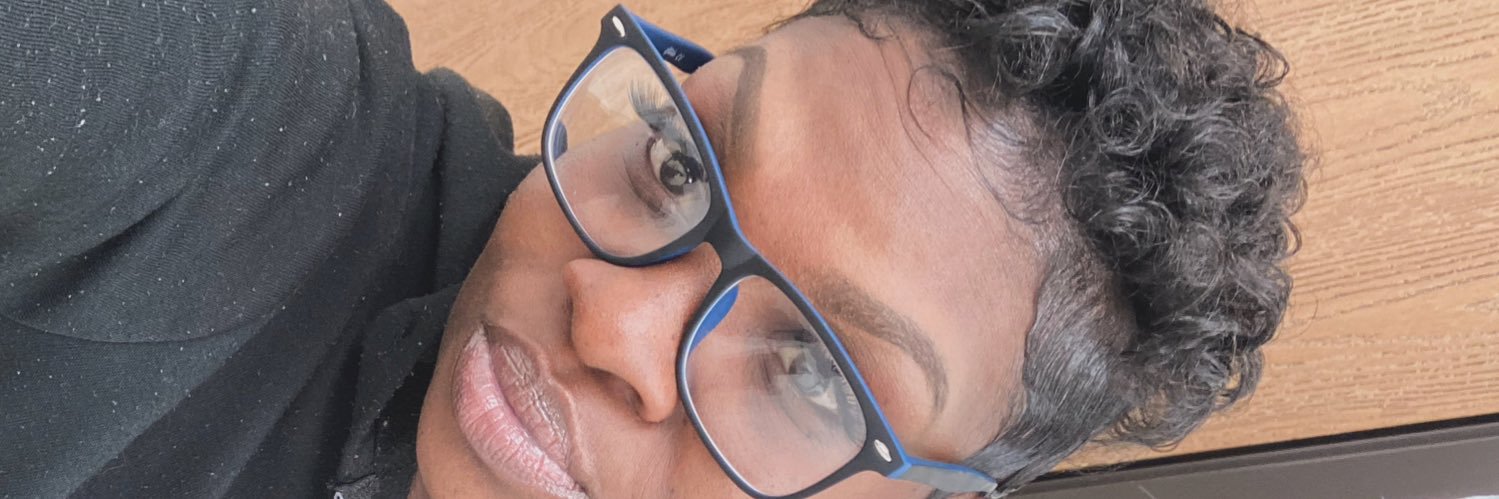Eisha_Beautiful's profile banner image