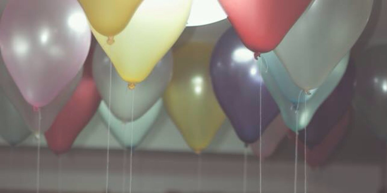 giftfeez's profile banner image