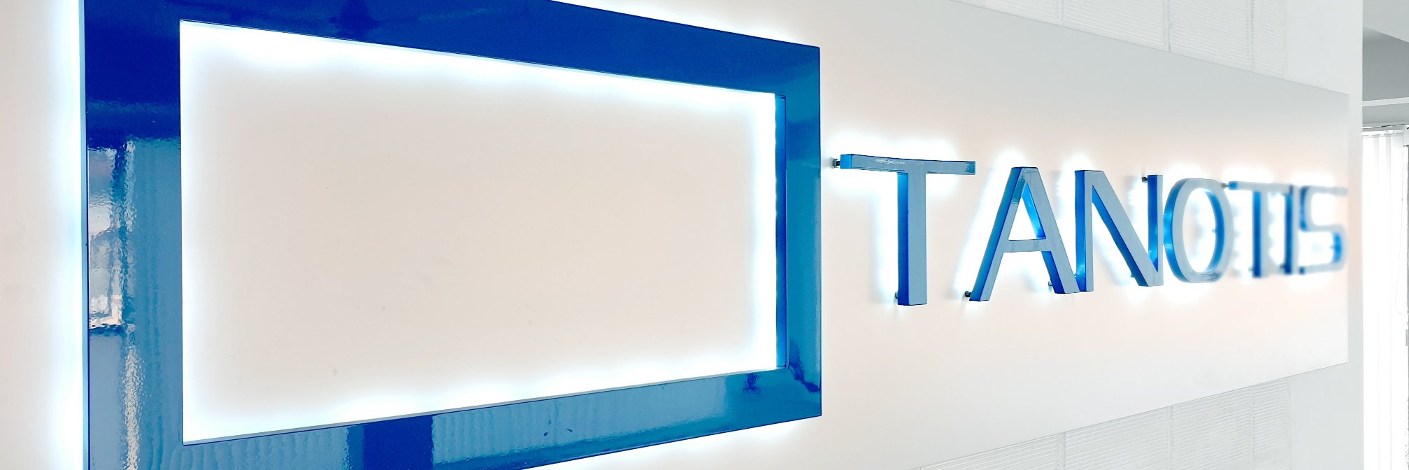 Tanotis's profile banner image
