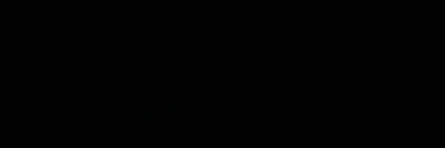 LauraMartinD7's profile banner image