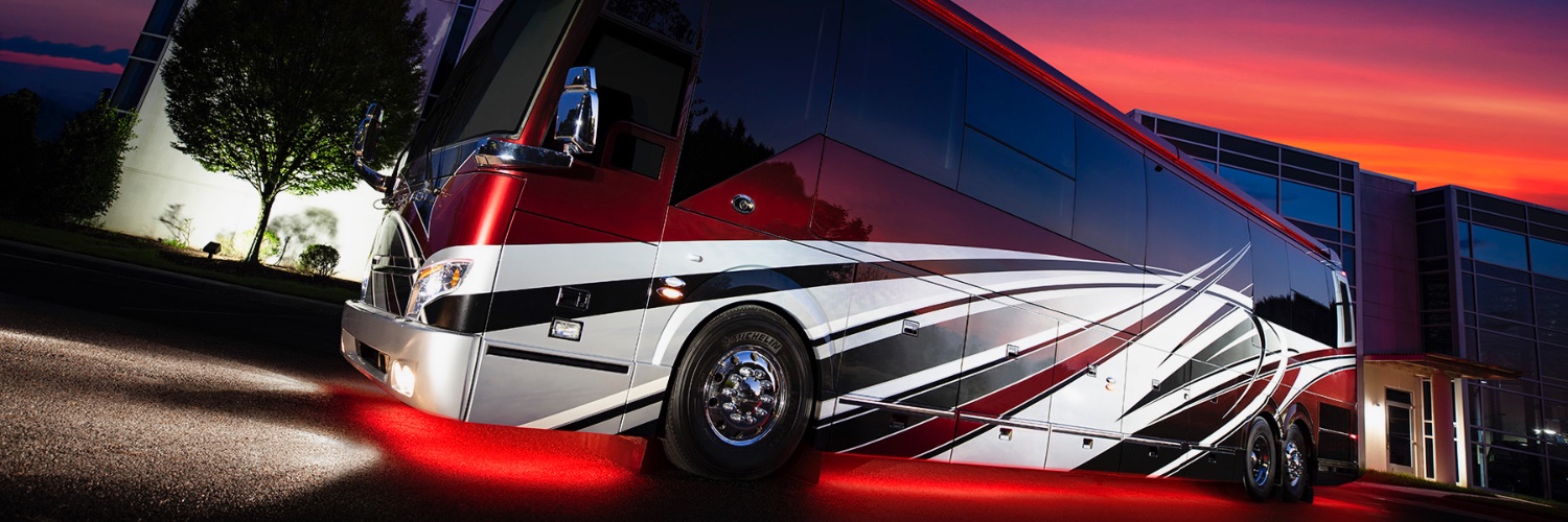 Featherlite Coaches banner