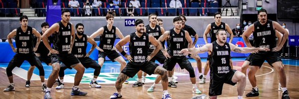 eazy_batch12 Profile Banner