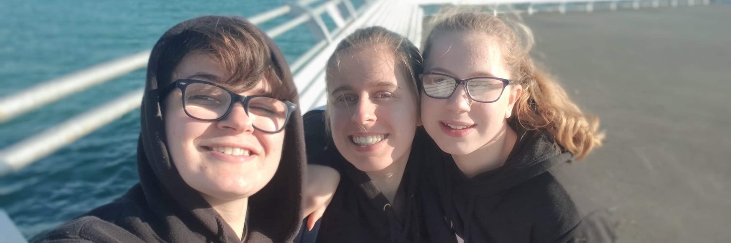 AmyThomson08's profile banner image