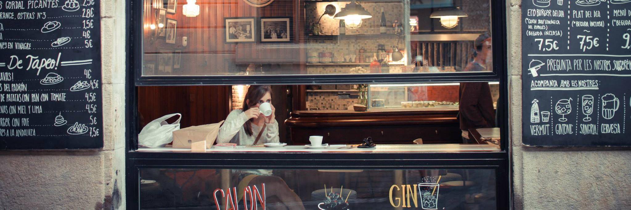 Evi Desender banner