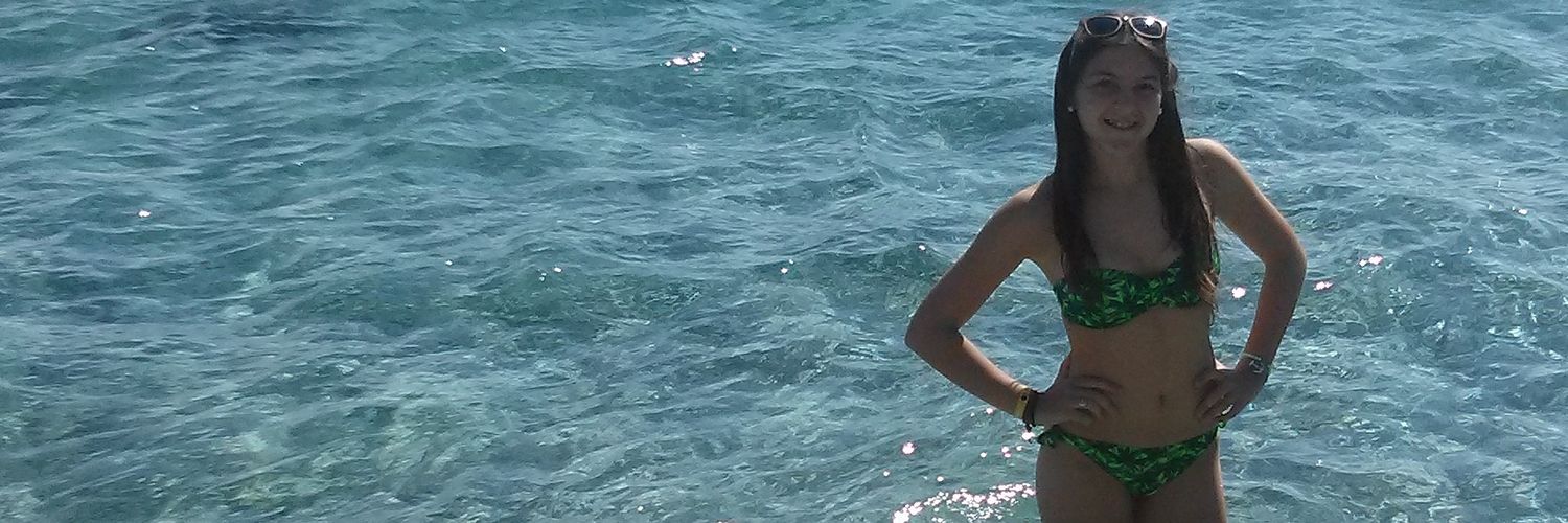 AliciaVE19's profile banner image