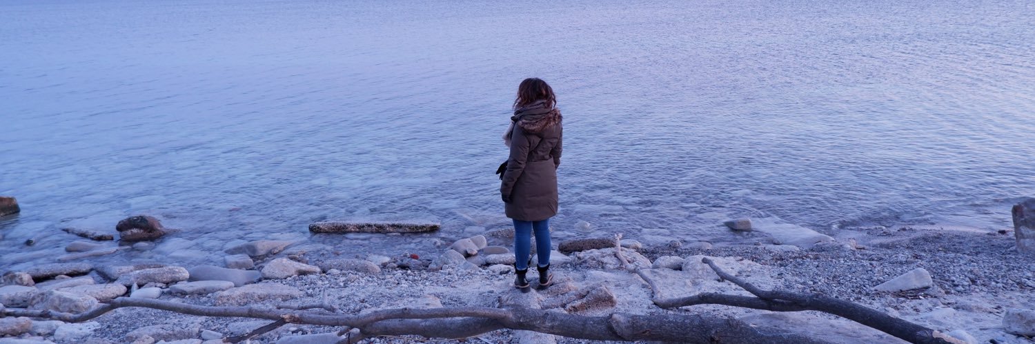 Astrid ✌🏼️🌎🇫🇷🇨🇦 banner