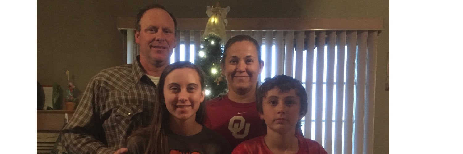 TinaSchechter's profile banner image