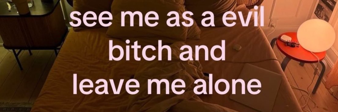 fckurselfie's profile banner image