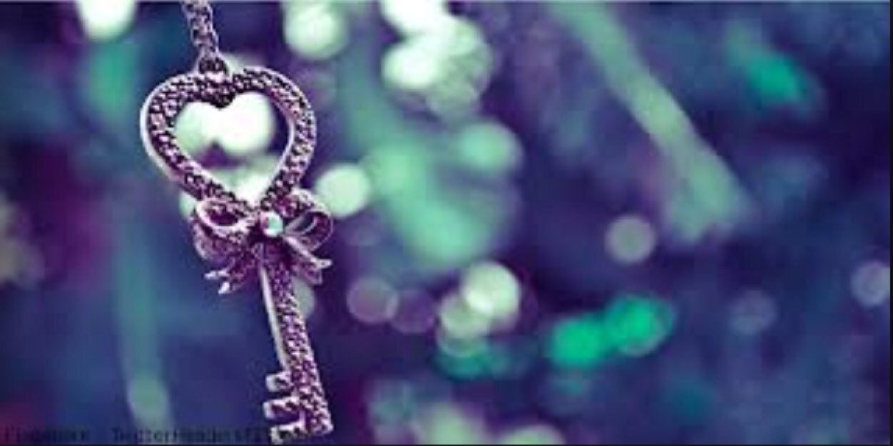 k_khadine's profile banner image