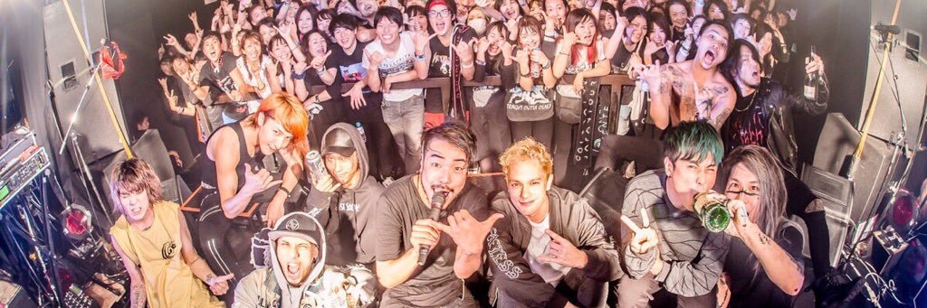 Bz_tak1's profile banner image