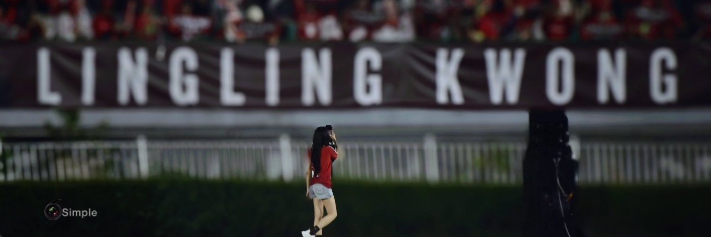 AlluringMoment's profile banner image