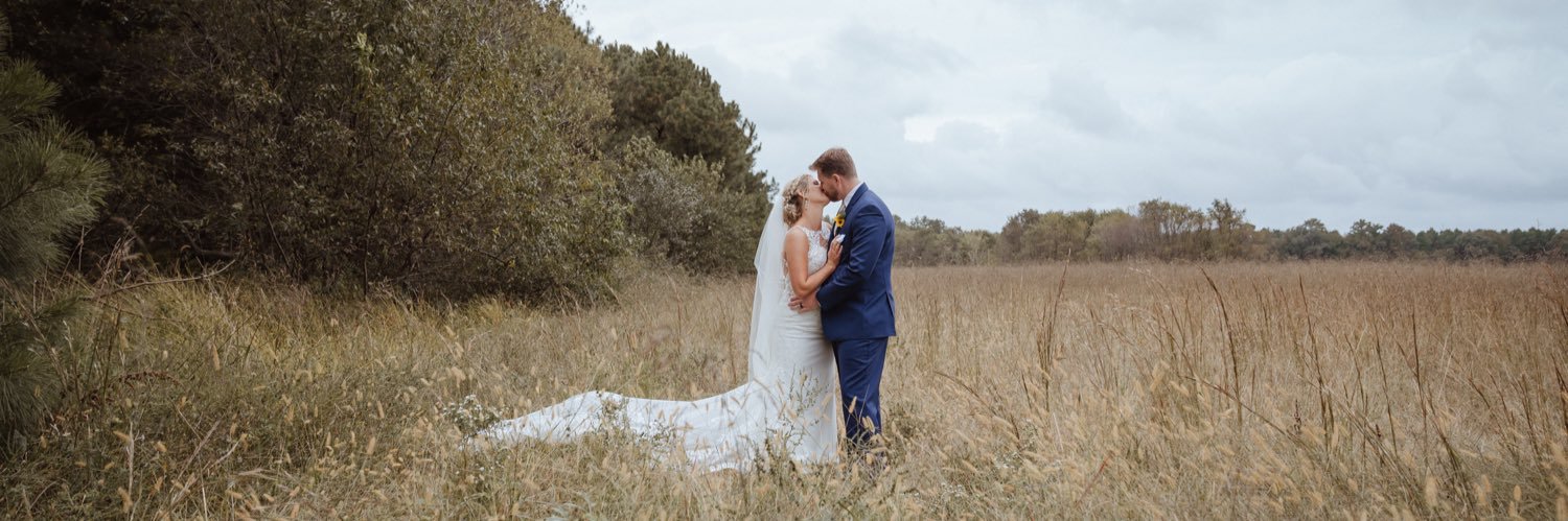 laurenrtoadvine's profile banner image