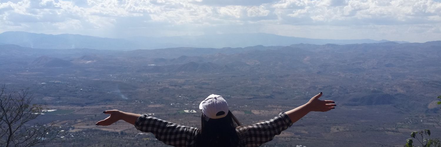 AleVaquerano's profile banner image
