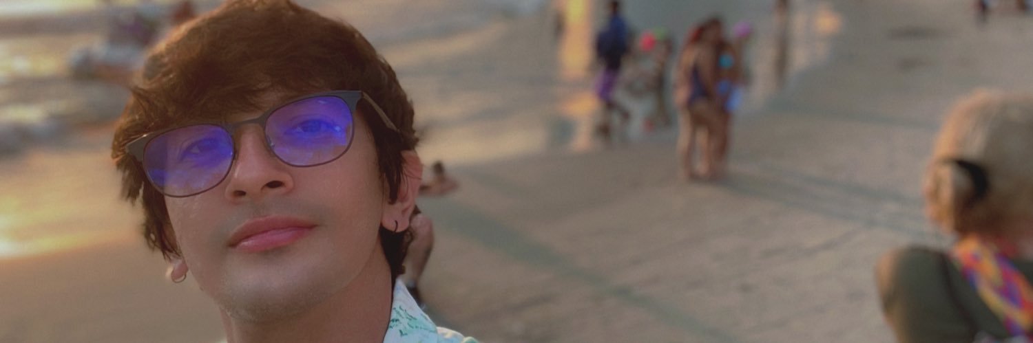crismaurivas's profile banner image