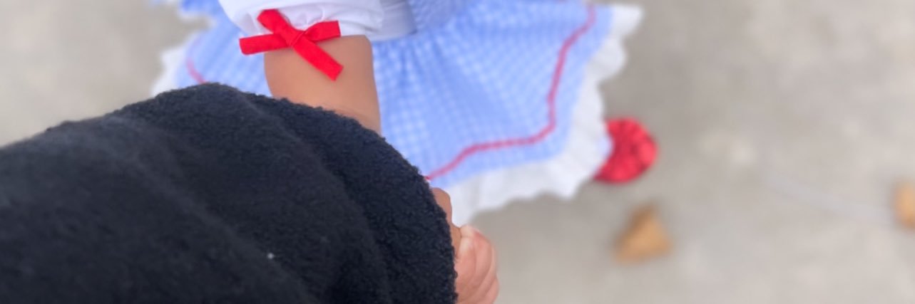 devaaa22's profile banner image