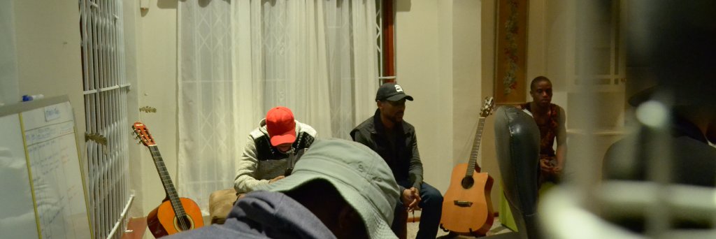 Queasy_Quea's profile banner image