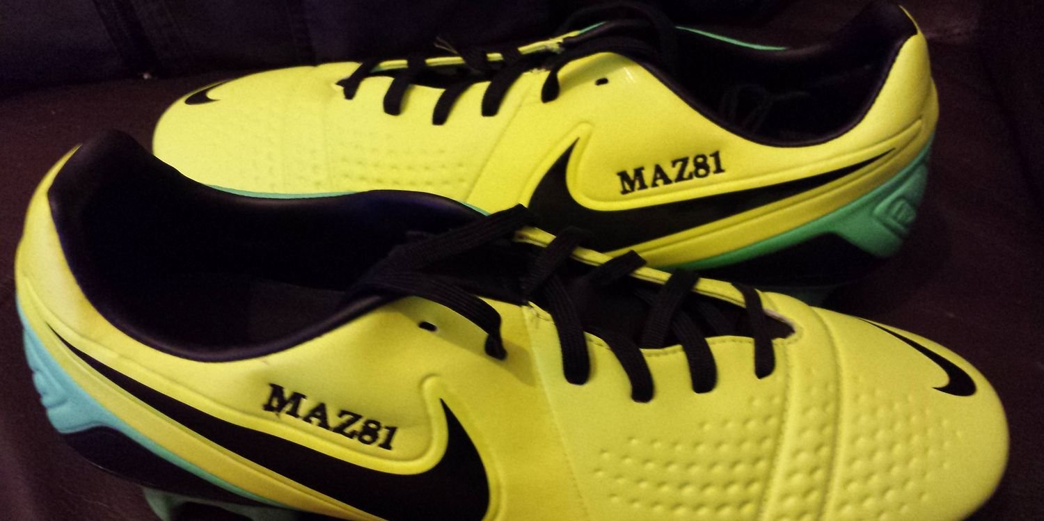 mazzine's profile banner image