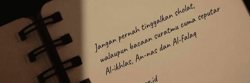 Putry_Febryan's profile banner image