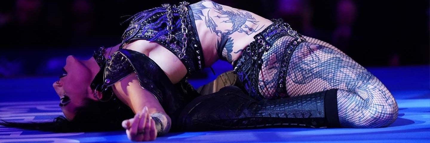 Kris Kitten🐟👑 banner