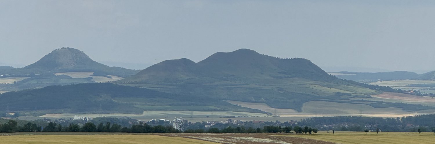 JPaclt's profile banner image