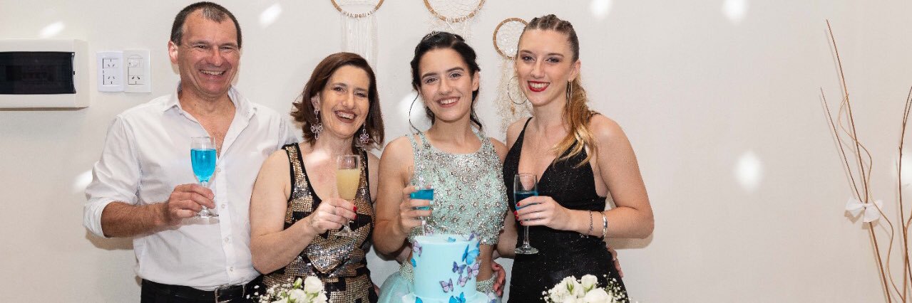 estefi_basso's profile banner image