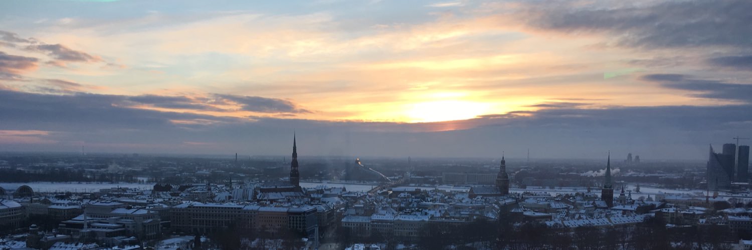 kaarleens's profile banner image