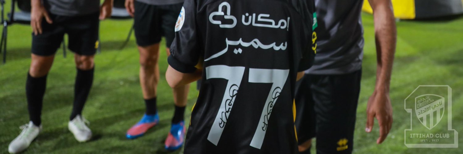 9a99's profile banner image