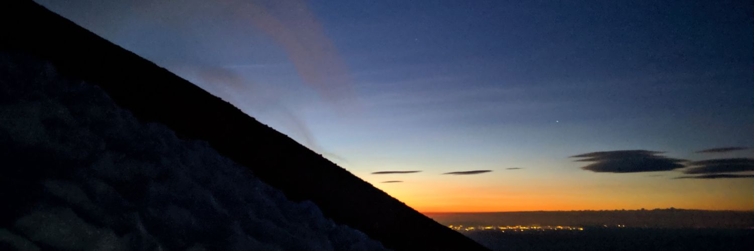 skdenton_'s profile banner image