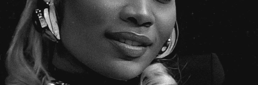 King Rutshelle😈 (Scarlett) banner