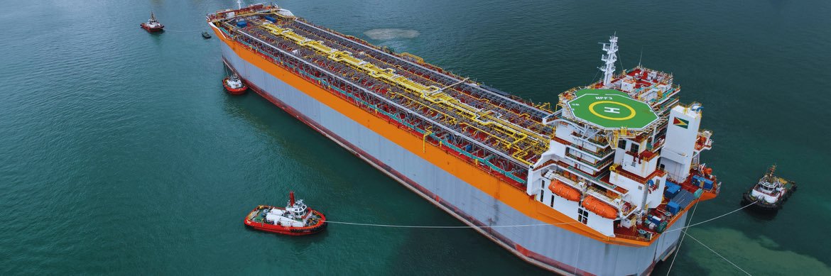 pe_kerr's profile banner image