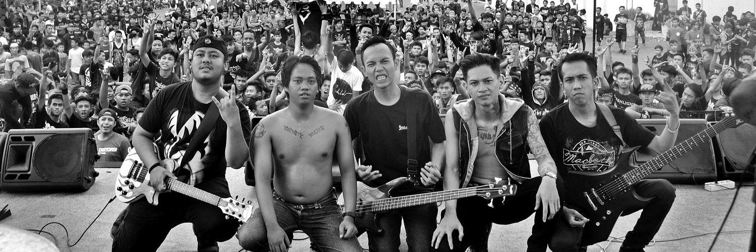 SECRET UNDER PAPER banner