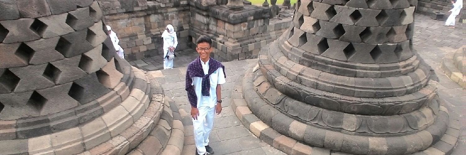 danur_setiawan's profile banner image