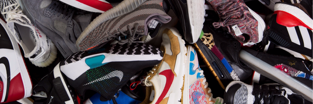SNKR INC banner