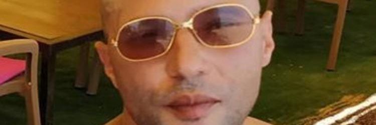 derkbez's profile banner image