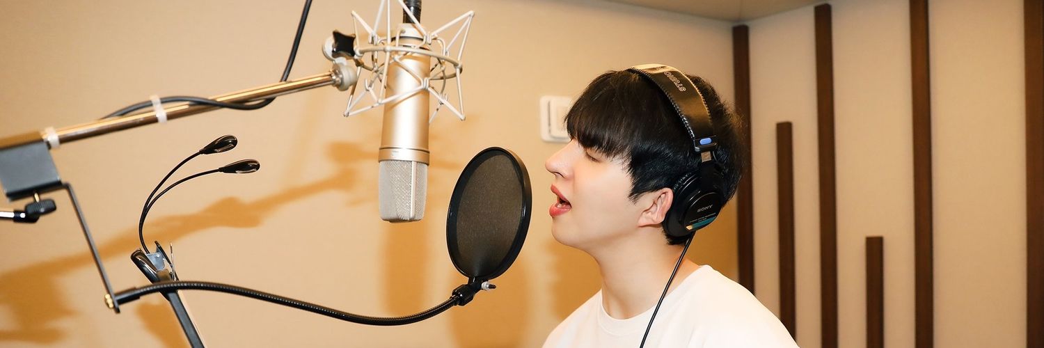 시코릿나잍 banner