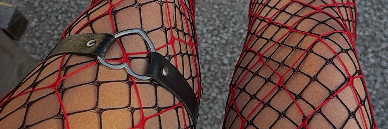 ℬ ℰ ℰ ♡ banner