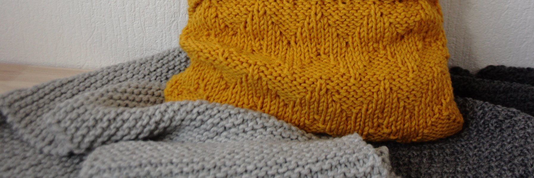CreamKnit's profile banner image