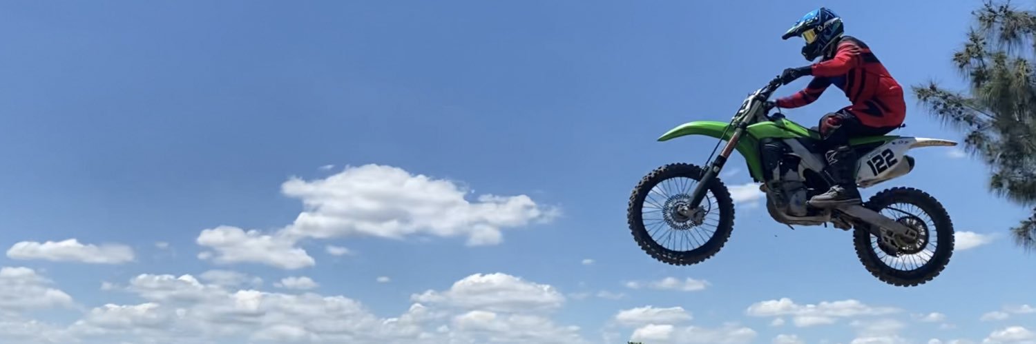 Cesarcodez's profile banner image