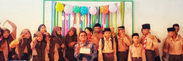 pak_dhe_must Profile Banner