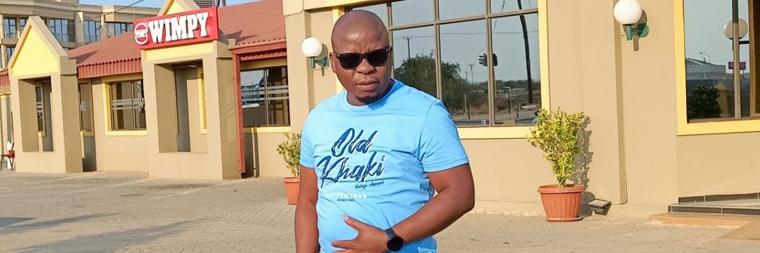THEBE_K's profile banner image