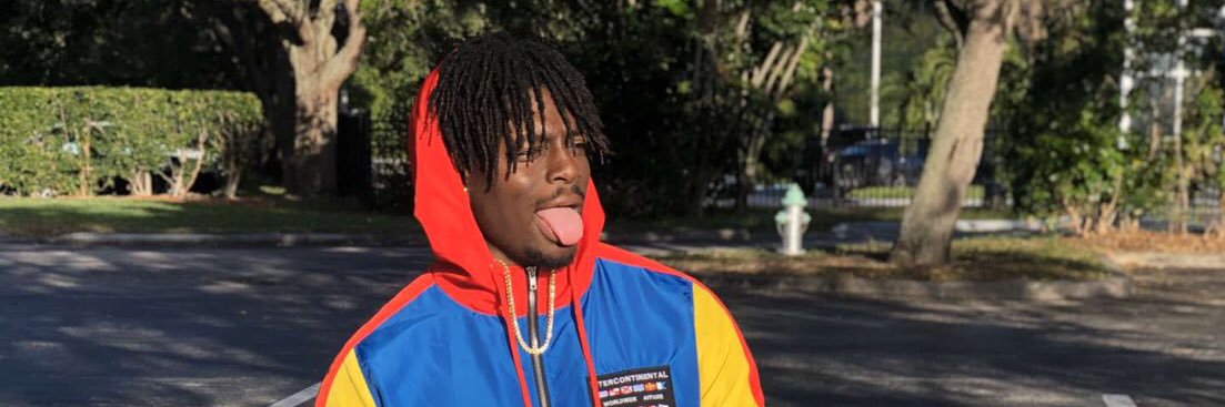 KswaggReacts's profile banner image